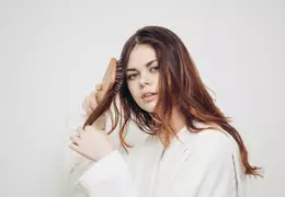 Come contrastare invecchiamento capelli