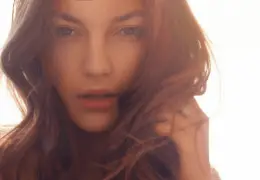 Metodi per avere capelli mossi naturali con prodotti bio
